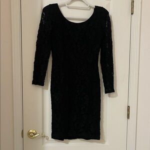 Maggy London by Jeannene Booher size 4 Excellent condition